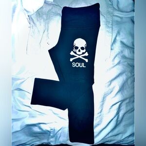 Lululemon Soul Cycle dark blue Skull and Crossbones Leggings
